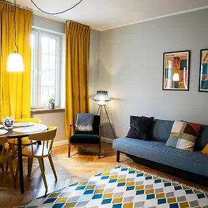 Apartment Maya's Flats & 40 - Kolodziejska Old Town, Gdansk